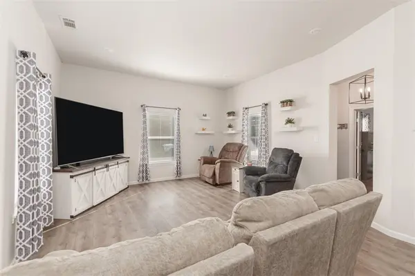 Bonham, TX 75418,819 Beech Street