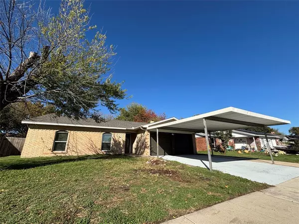 Saginaw, TX 76179,536 Normandy Lane