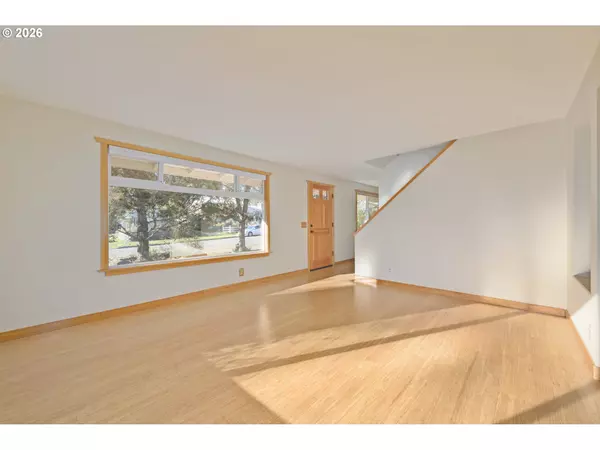 Eugene, OR 97405,4315 HIGH ST