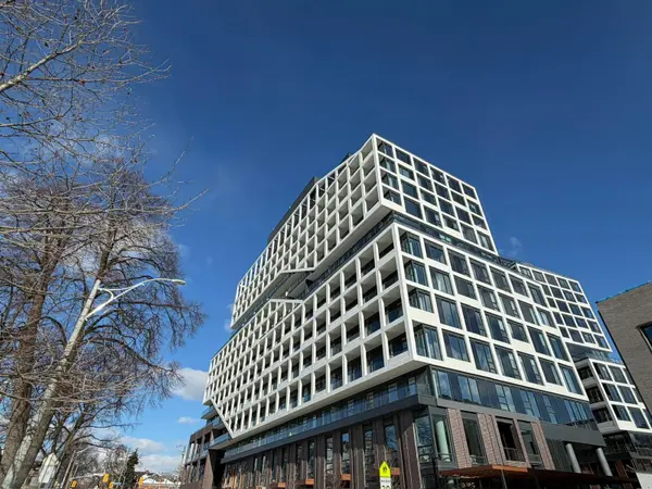 Toronto C01, ON M5T 0E6,115 Denison AVE #1103