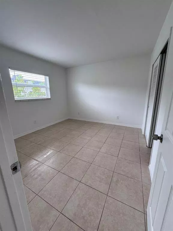 Oakland Park, FL 33334,3611 N Dixie Hwy #3619