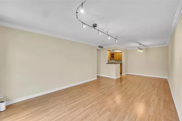 Fort Lauderdale, FL 33301,1515 E Broward Blvd #325