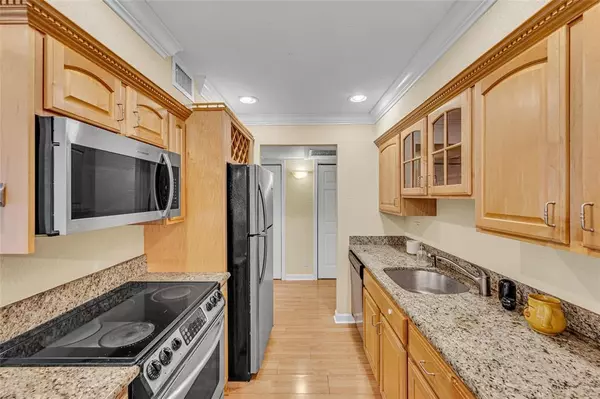 Fort Lauderdale, FL 33301,1515 E Broward Blvd #325