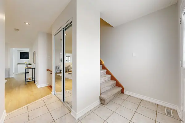 Markham, ON L6B 1C4,10 Pascoe DR