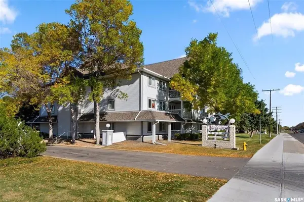 Regina, SK S4V 2P8,960 E Assiniboine AVENUE #239