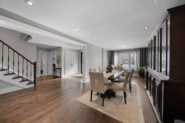 Markham, ON L3P 4Y5,126 Larkin AVE