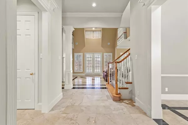 Plano, TX 75023,6825 Oak Park Lane