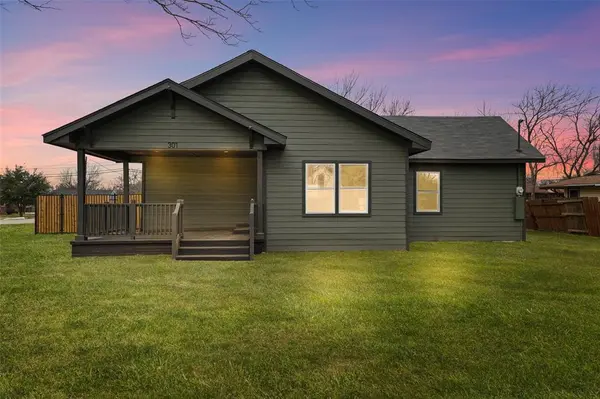 Alvarado, TX 76009,301 N Friou Street