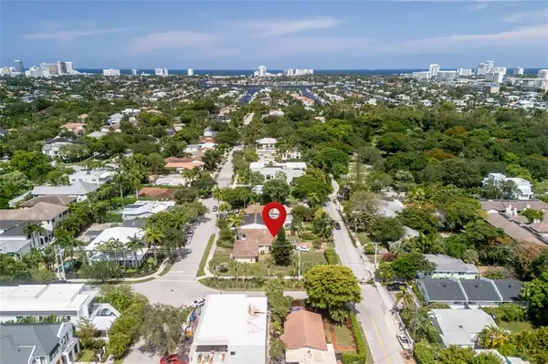 Fort Lauderdale, FL 33316,904 SE 11th Ct