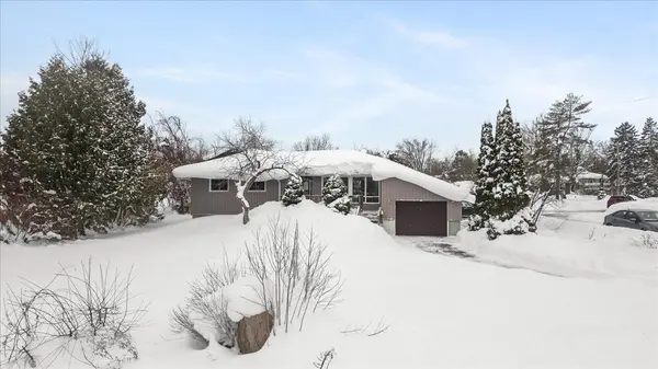 Tay, ON L0K 1R0,156 EVERGREEN AVE