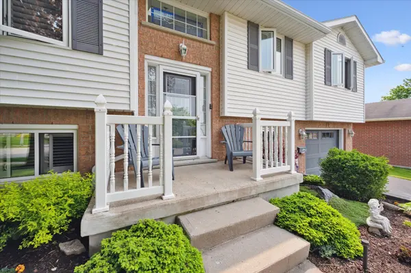 Centre Wellington, ON N0B 1S0,17 Keating DR