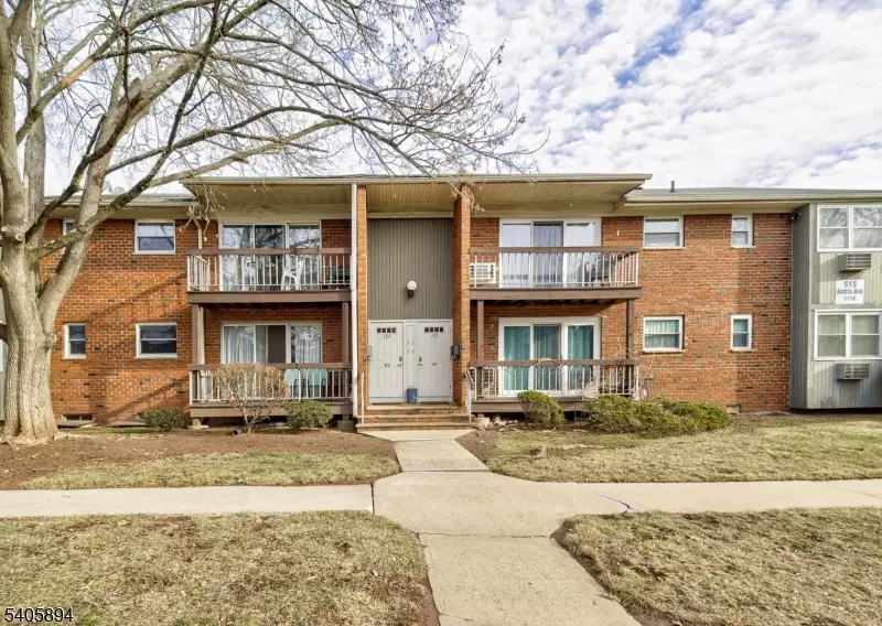 Hillsborough Twp., NJ 08844,515 Andria Ave #182