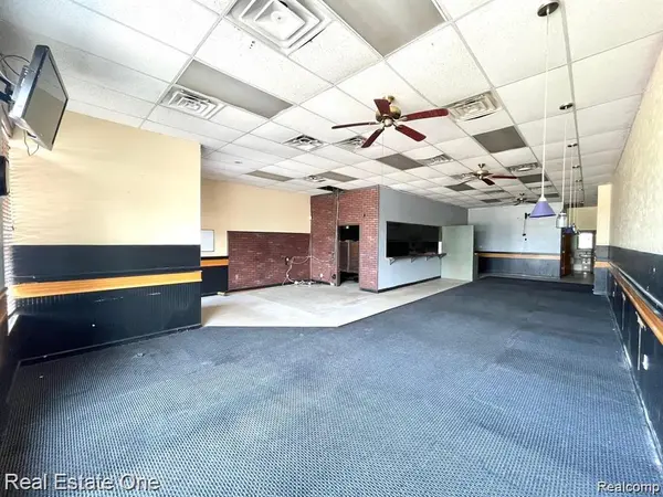 119 WATERSTRADT COMMERCE DR, Dundee Village, MI 48131