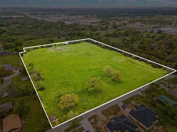 Terrell, TX 75160,000 Eason Street