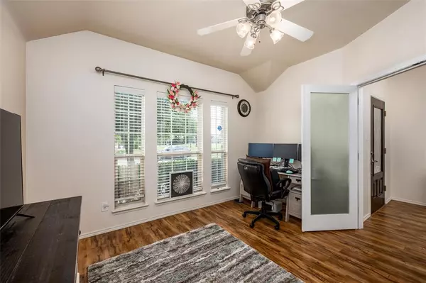 Mckinney, TX 75072,824 Golden Bear Lane