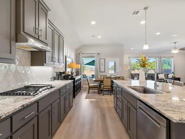 Mansfield, TX 76063,916 Nellie Drive