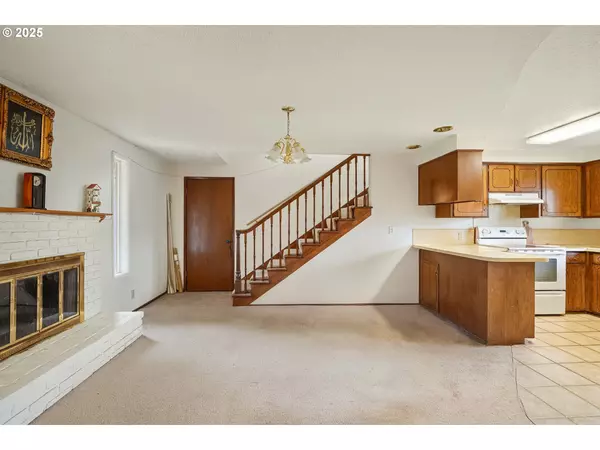 Springfield, OR 97477,1429 DELROSE AVE