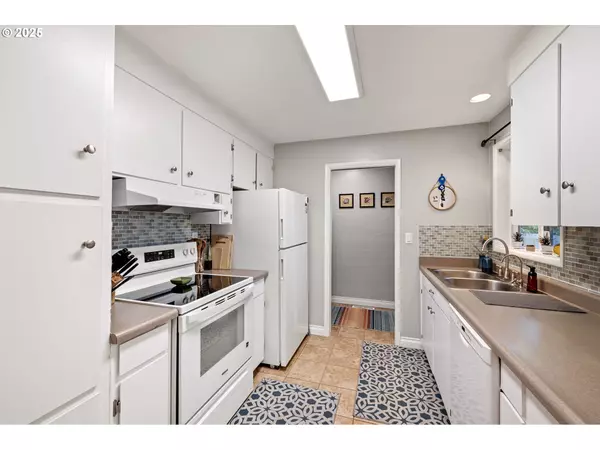 Eugene, OR 97405,4020 PEARL ST