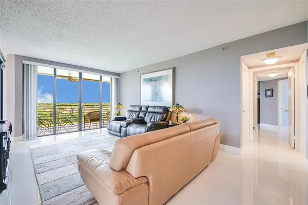 Lauderhill, FL 33319,7100 Radice Ct #807