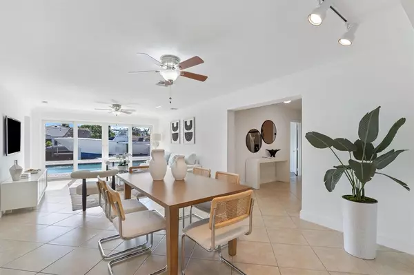 Pompano Beach, FL 33060,370 SE 3rd Ct