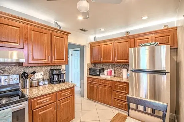 Delray Beach, FL 33445,606 Hummingbird Ln #606