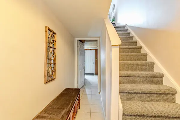 Brantford, ON N3S 7K2,279 Stanley ST #D