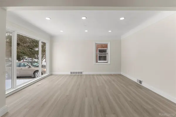 Redford, MI 48239,9608 Lenore