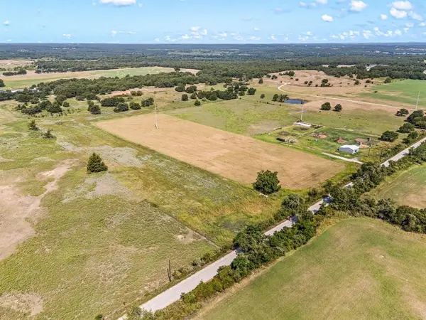 Sunset, TX 76270,836 County Road 1895