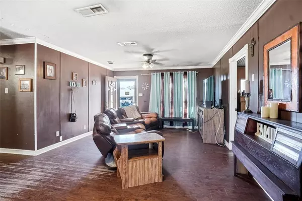 Watauga, TX 76148,5909 Derek Drive