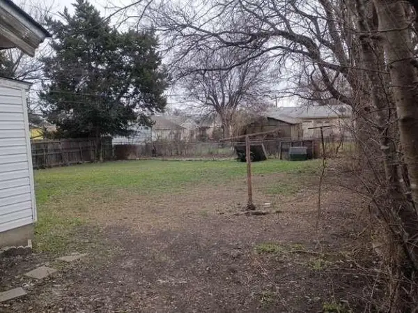 Dallas, TX 75216,1532 Madrid Street