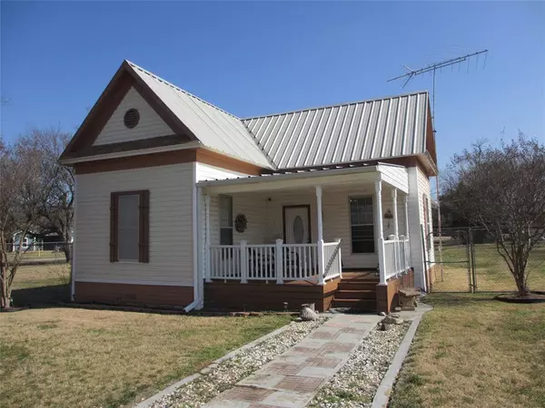 608 Colorado Street, Whitney, TX 76692