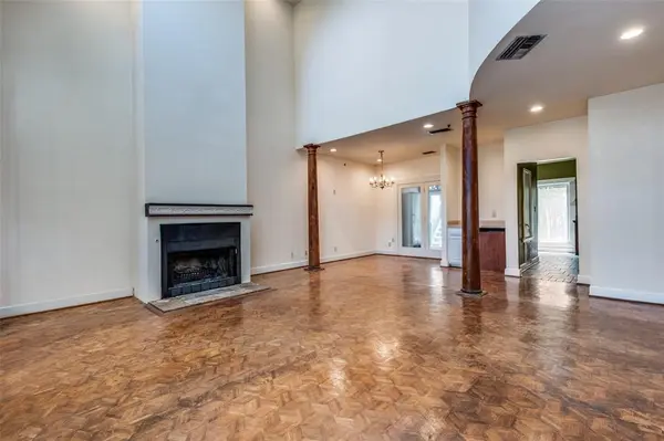 Dallas, TX 75204,905 Liberty Street