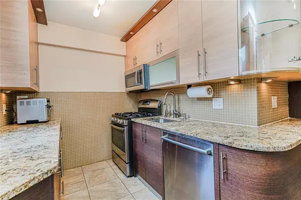 Brooklyn, NY 11235,2546 East 13th ST #D9