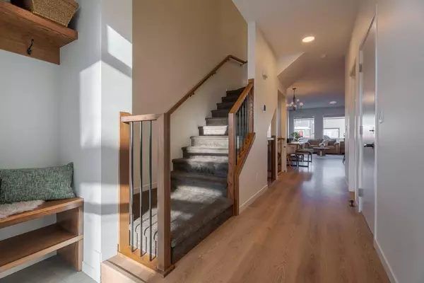 Calgary, AB T2X 4N6,159 Belmont CRES SW