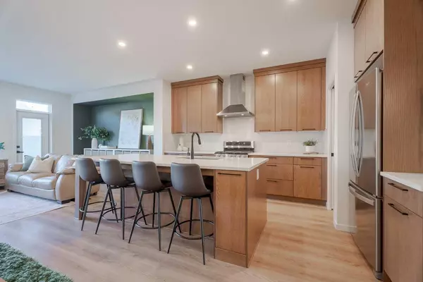 Calgary, AB T2X 4N6,159 Belmont CRES SW