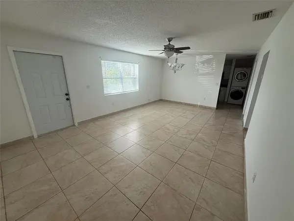 Miami, FL 33122,7325 SW 22 st #A