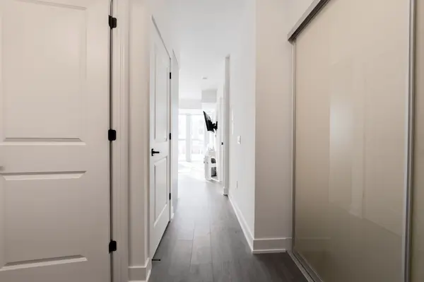 Oakville, ON L6M 0X7,2333 Khalsa Gate #708