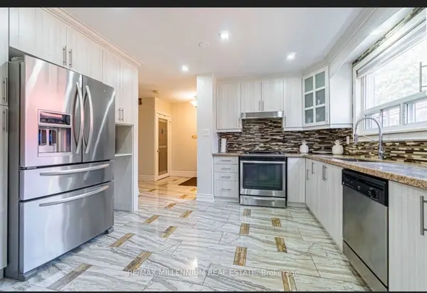 Brampton, ON L6T 2Y9,84 Dorset DR S