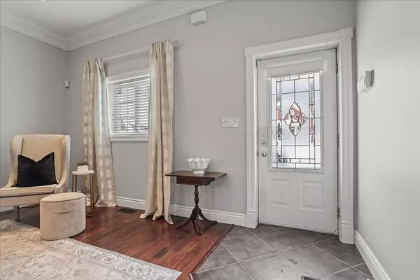 Stratford, ON N5A 1K7,231 West Gore ST