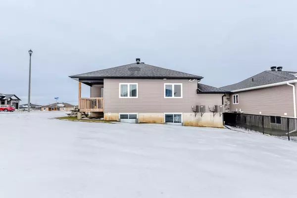 Cornwall, ON K6H 0H9,2459 Watson CRES