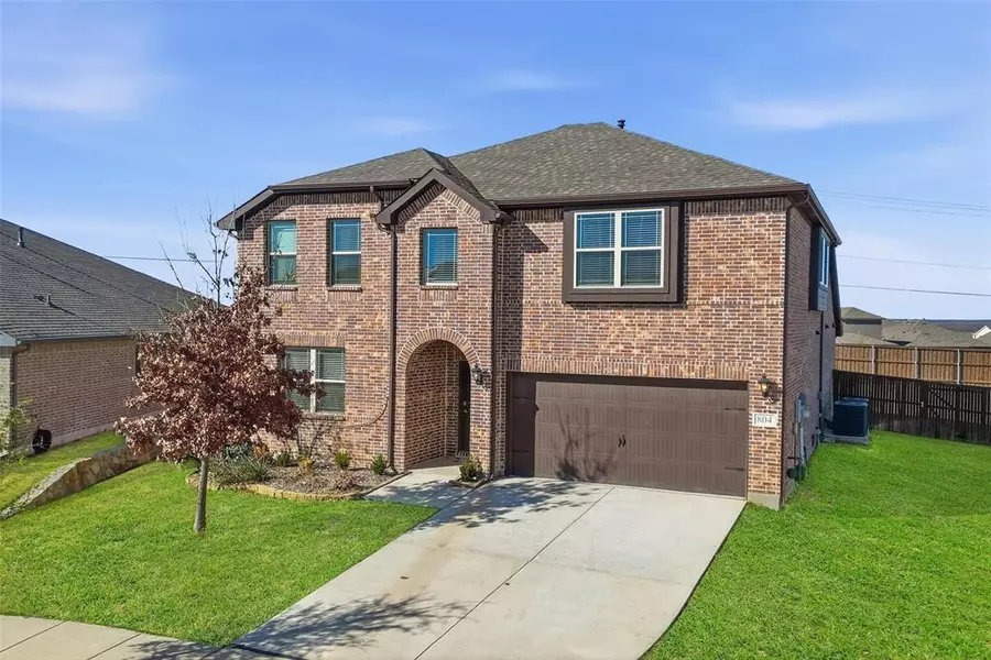 804 Saratoga Road, Aubrey, TX 76227