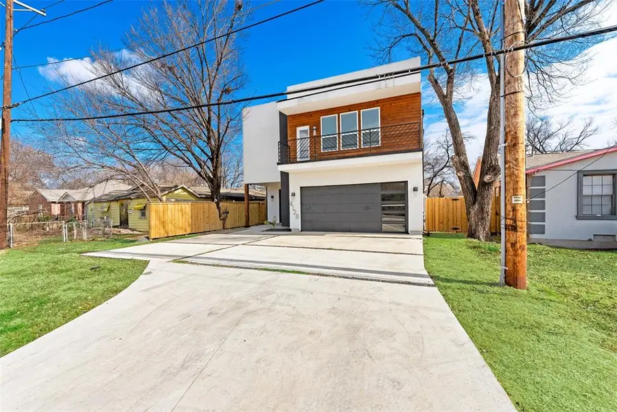 4128 Pluto Street, Dallas, TX 75212
