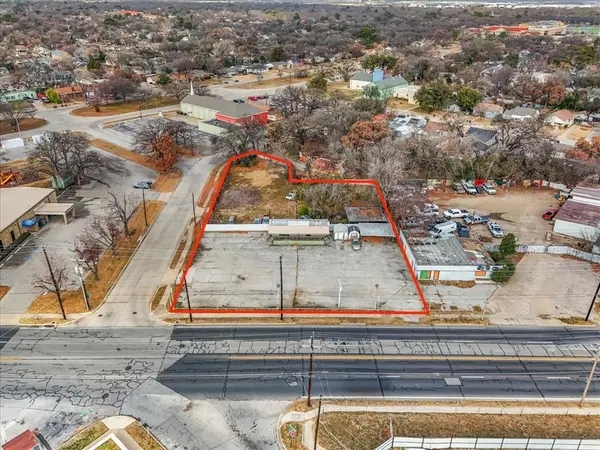 Fort Worth, TX 76111,3509 E Belknap Street