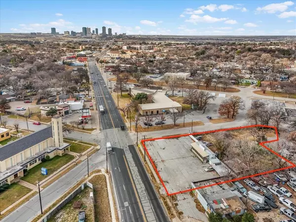 Fort Worth, TX 76111,3509 E Belknap Street