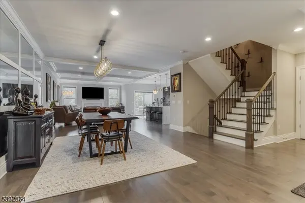 Watchung Boro, NJ 07069,302 Tiffany Way #302