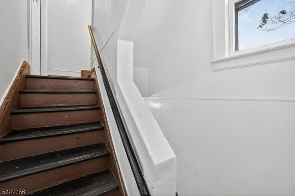 Roselle Boro, NJ 07203,301 E 9Th Ave