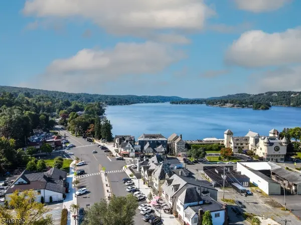 Sparta Twp., NJ 07871,35 Seneca Trl