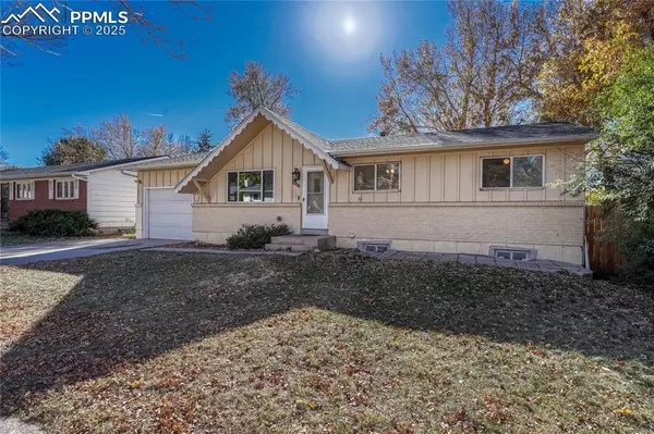 Colorado Springs, CO 80915,1564 Robidoux CIR