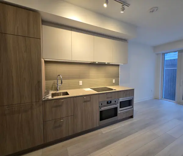 Toronto C14, ON M2N 0M4,36 Olive ST #505