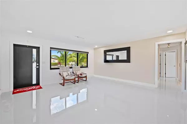 Hollywood, FL 33021,4314 Roosevelt St